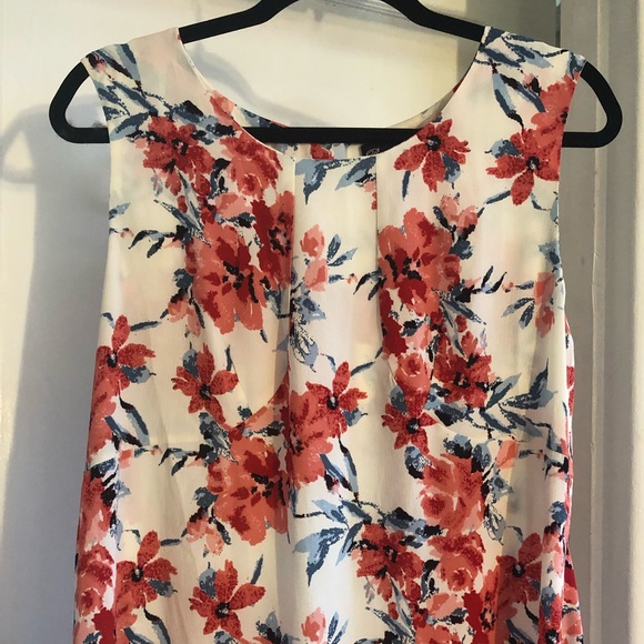 🌺Floral print dress by Beautifully couture🌺 - Picture 2 of 3